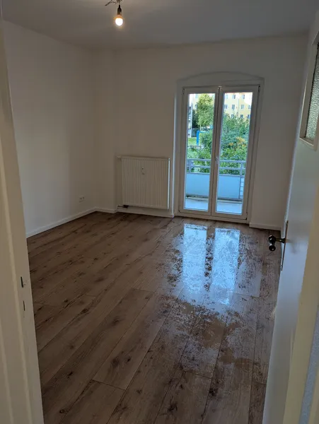 Schönes 2 Zimmer Apartment mit Balkon im grünen Herzen von Weißensee — photo 1